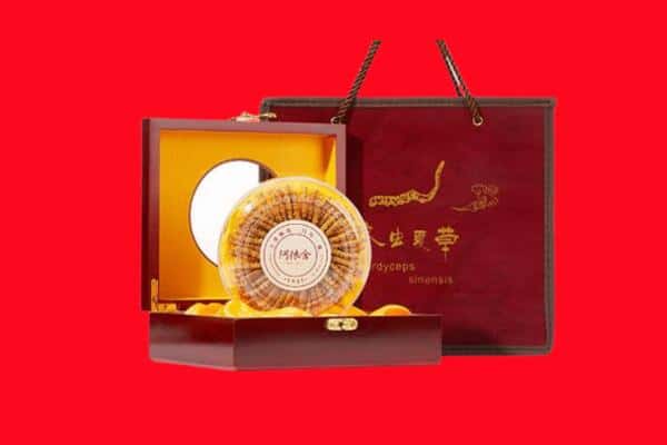 收购资讯:遵义绥阳县回收冬虫夏草是按克吗
